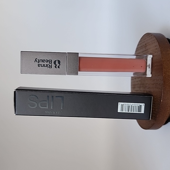 Rinna Beauty Lipgloss - Guilty Pleasure - Picture 2 of 6